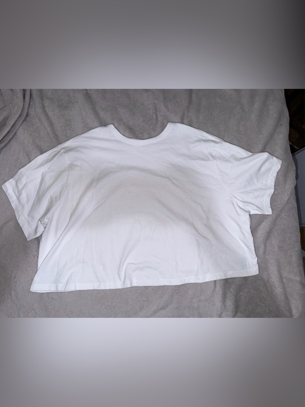 Good American White Short Sleeve Cropped Crew Tee